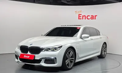 BMW 7-Series · 2019 год