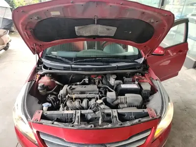 Hyundai Verna 2015, 92800 км, за 16299 CNY - фото 20