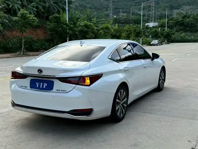 Lexus ES 2020, 80000 км, за 179000 CNY - фото 8