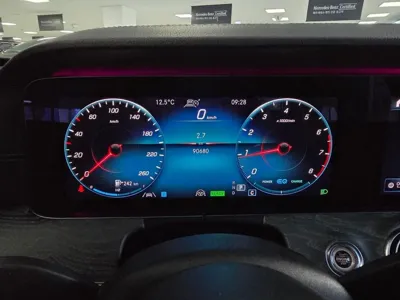 Mercedes-Benz E-Class 2021, 90663 км, за 43300000 KRW - фото 8