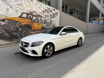 Mercedes-Benz C-Class · 2020 год