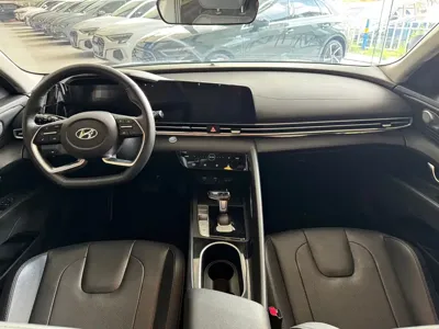 Hyundai Elantra 2022, 30000 км, за 88800 CNY - фото 11