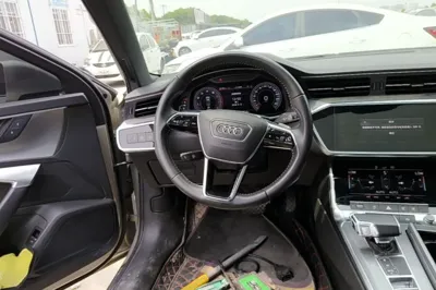 Audi A6L 2019, 95400 км, за 174156.69 CNY - фото 19