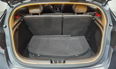 Hyundai Veloster 2018, 113639 км, за 9900000 KRW - фото 15