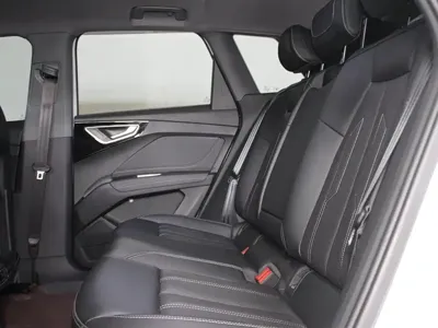 Audi Q4 e-tron 2024, 33100 км, за 129000 CNY - фото 8