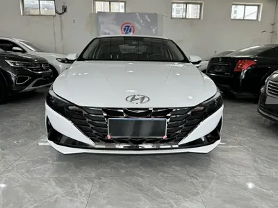 Hyundai Elantra 2023, 30000 км, за 79800 CNY