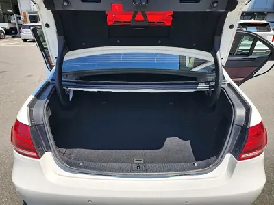 Mercedes-Benz E-Class 2014, 237588 км, за 8900000 KRW - фото 13