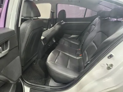 Hyundai Avante 2017, 224594 км, за 5400000 KRW - фото 18
