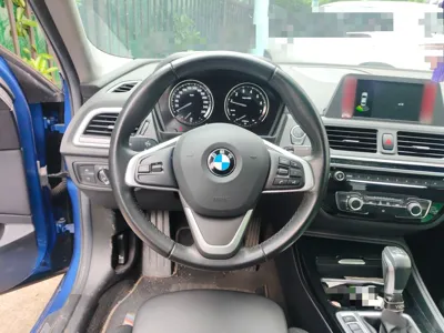 BMW 1 Series 2018, 74800 км, за 62693.59 CNY - фото 7