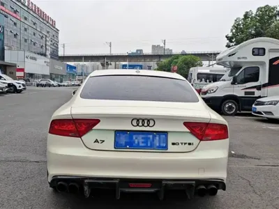 Audi A7 2015, 120000 км, за 86800 CNY - фото 8