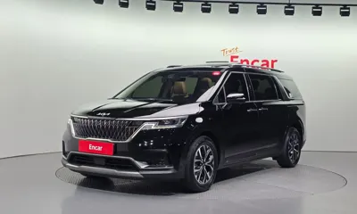 Kia Canival · 2023 год