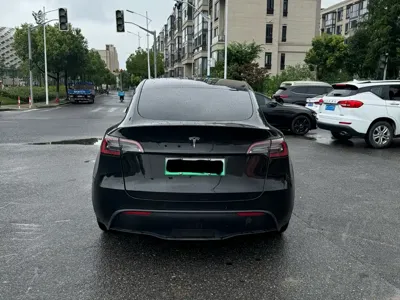 Tesla Model Y 2022, 80000 км, за 104500 CNY - фото 14