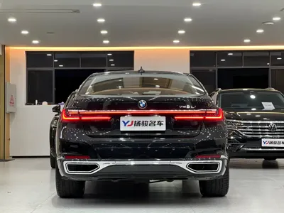 BMW 7 Series 2021, 56500 км, за 378000 CNY - фото 4