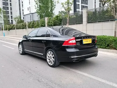 Volvo S80L 2015, 120000 км, за 38000 CNY - фото 2