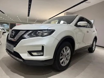 Nissan X-Trail · 2018 год