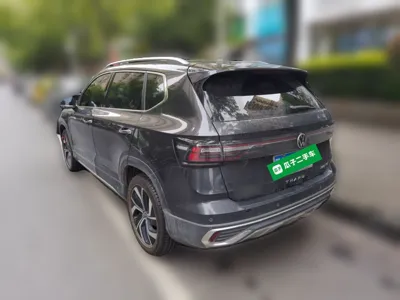 Volkswagen Tharu 2024, 37800 км, за 99939.65 CNY