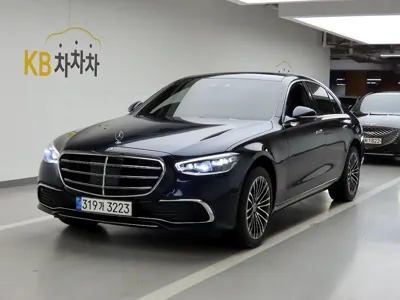Mercedes-Benz S-Class · 2022 год