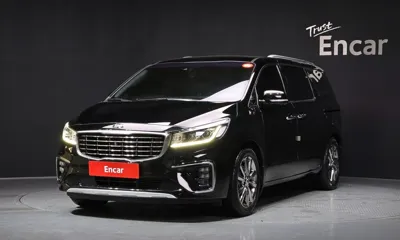 Kia Canival · 2019 год