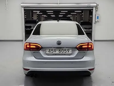 Volkswagen Jetta 2014, 22954 км, за 7990000 KRW