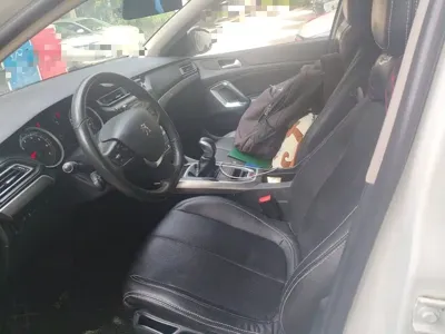 Peugeot 408 2015, 81500 км, за 21900 CNY - фото 8