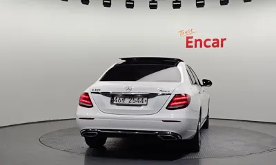 Mercedes-Benz E-Class 2017, 139261 км, за 19990000 KRW - фото 4