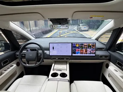 Li Auto Li MEGA 2025, 57000 км, за 455800 CNY - фото 8