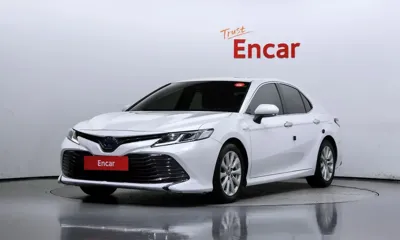 Toyota Camry · 2019 год