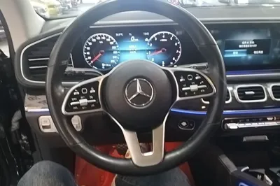 Mercedes-Benz GLE 2023, 93600 км, за 394738.88 CNY - фото 14