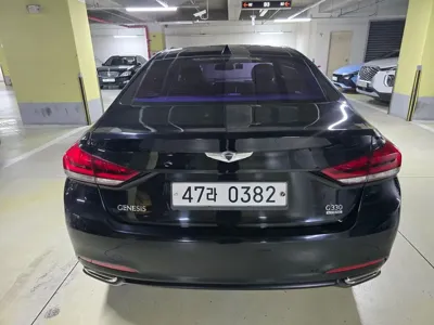 Hyundai Genesis 2015, 123000 км, за 11800000 KRW