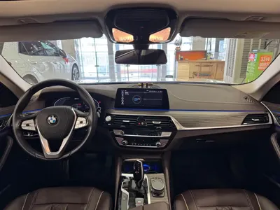 BMW 5 Series New Energy 2020, 100000 км, за 132800 CNY - фото 6