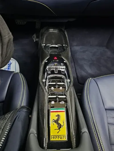 Ferrari 296 2024, 2950 км, за 465000000 KRW - фото 9