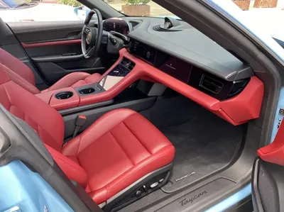 Porsche Taycan 2022, 17000 км, за 425000 CNY - фото 8