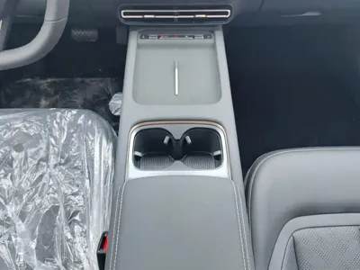 Wuling Xingguang 2026, 100 км, за 66500 CNY - фото 16