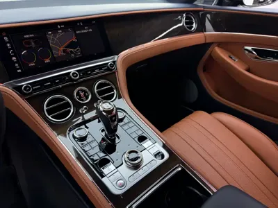 Bentley Continental 2020, 32500 км, за 1765000 CNY - фото 24