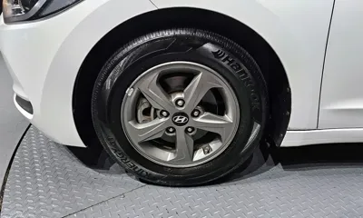 Hyundai Avante 2016, 122226 км, за 6700000 KRW - фото 5
