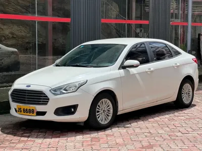 Ford Escort · 2016 год