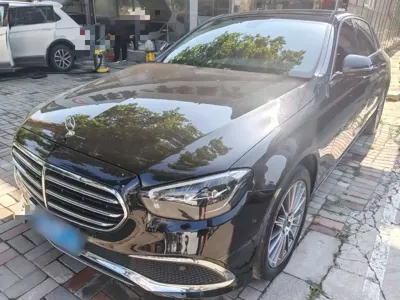 Mercedes-Benz E-Class 2023, 72200 км, за 219300 CNY