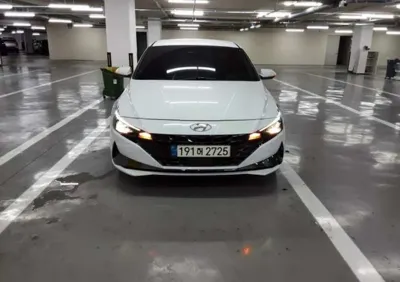 Hyundai Avante · 2023 год