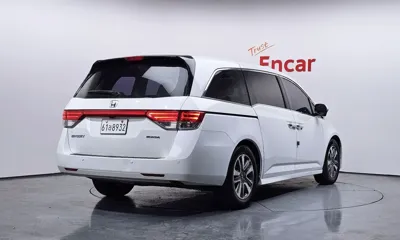 Honda Odyssey 2014, 141024 км, за 9700000 KRW