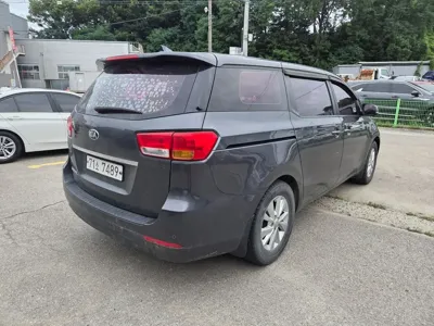 Kia Canival 2017, 81000 км, за 8800000 KRW