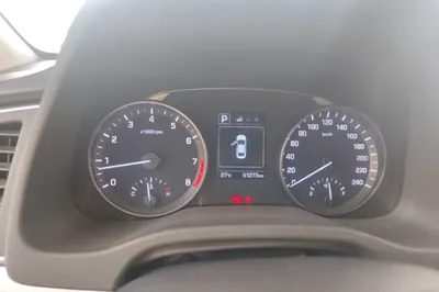 Hyundai Elantra (6th Generation 2016, 51300 км, за 51552.3 CNY - фото 14