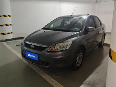 Ford Focus · 2012 год