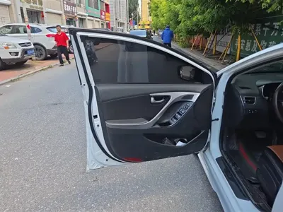 Hyundai Elantra Langdong 2015, 133300 км, за 28500 CNY - фото 7