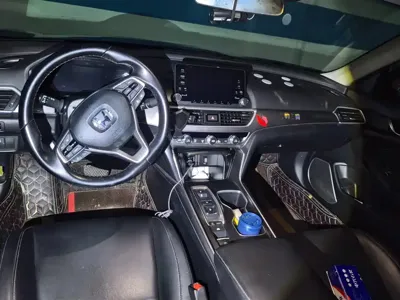 Honda Accord 2020, 78700 км, за 84000 CNY - фото 13