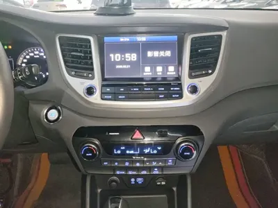Hyundai Tucson 2018, 91800 км, за 46600 CNY - фото 13