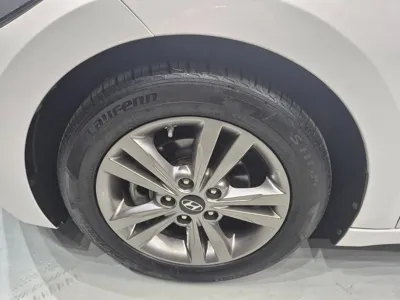 Hyundai Avante 2016, 128182 км, за 9700000 KRW - фото 19