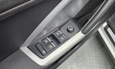 Audi Q3 2022, 28385 км, за 54000000 KRW - фото 27