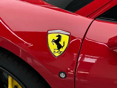 Ferrari F8 2022, 4000 км, за 2788000 CNY - фото 10