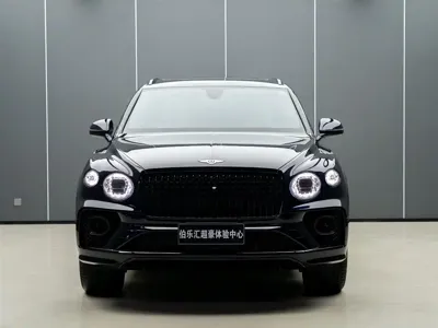 Bentley Bentayga 2025, 39000 км, за 2618000 CNY