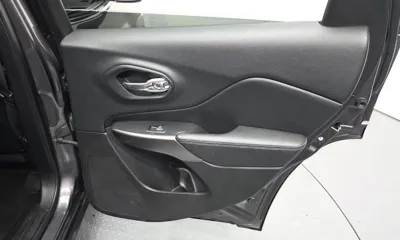 Jeep Cherokee 2019, 103858 км, за 10200000 KRW - фото 25
